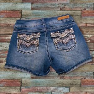 Wallflower • Bling Pocket Luscious Curvy Shorts.